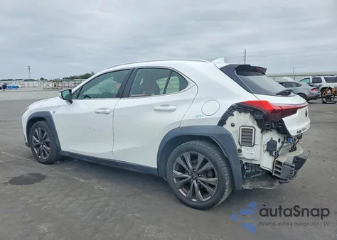 2019 Lexus Ux 200 z USA, uszkodzony, nr VIN JTHY3JBH9K2002368